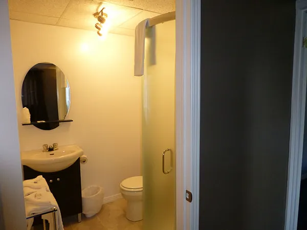 Motel La Croisière-Les Bergeronnes -Salle de bain 2